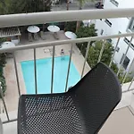 Sunflower Apartmanhotel 3*