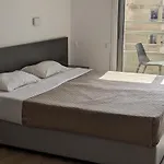 Sunflower Apartmanhotel