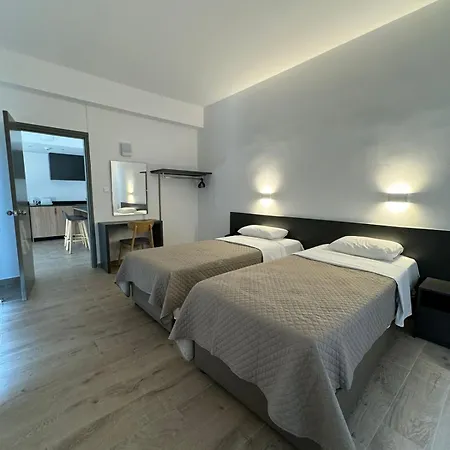 Hotel apartamentowy Sunflower 3*