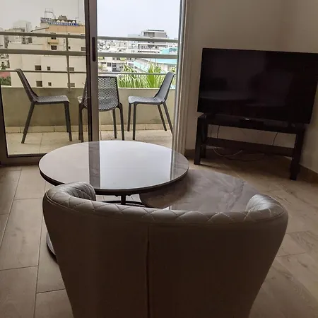 Sunflower Apartmanhotel
