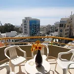 Aparthotel Sunflower Larnaca