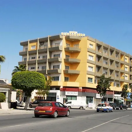 Sunflower Apartahotel 3*