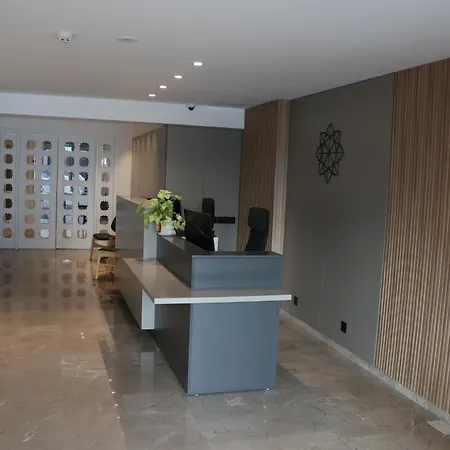 Apartmanhotel Sunflower 3*