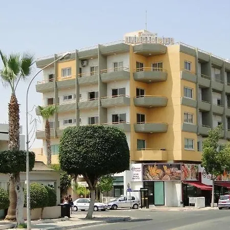 Apartmanhotel Sunflower 3*