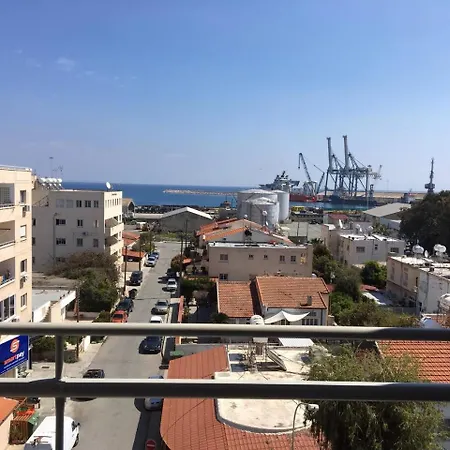 Sunflower Ξενοδοχείο με διαμερίσματα 3*