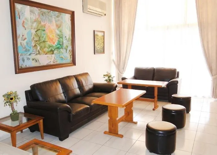 Sunflower 3* Larnaca