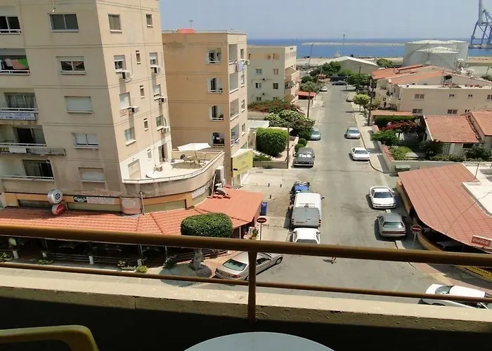 Aparthotel Sunflower Larnaca