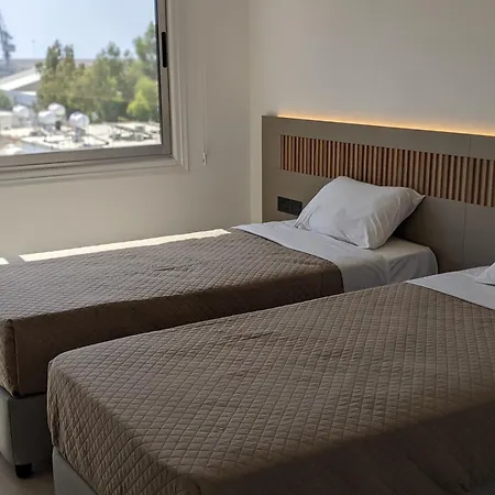 Sunflower Apartahotel