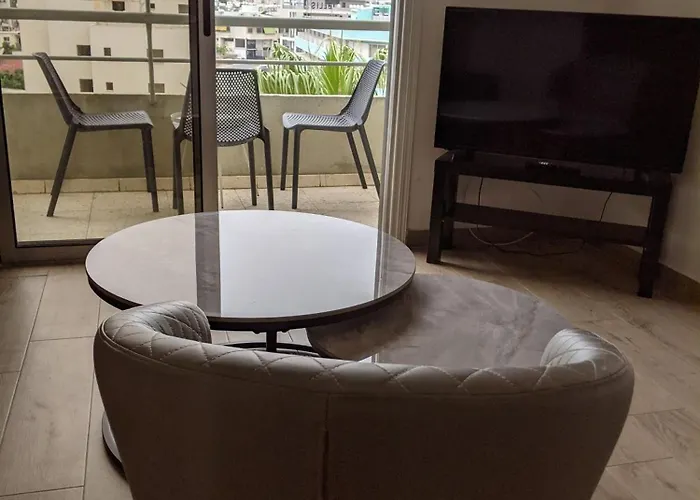 Sunflower Apartahotel