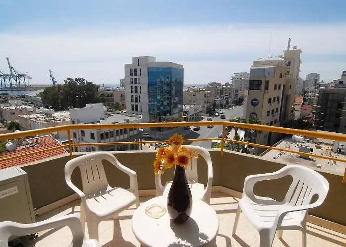 Apartahotel Sunflower Lárnaca